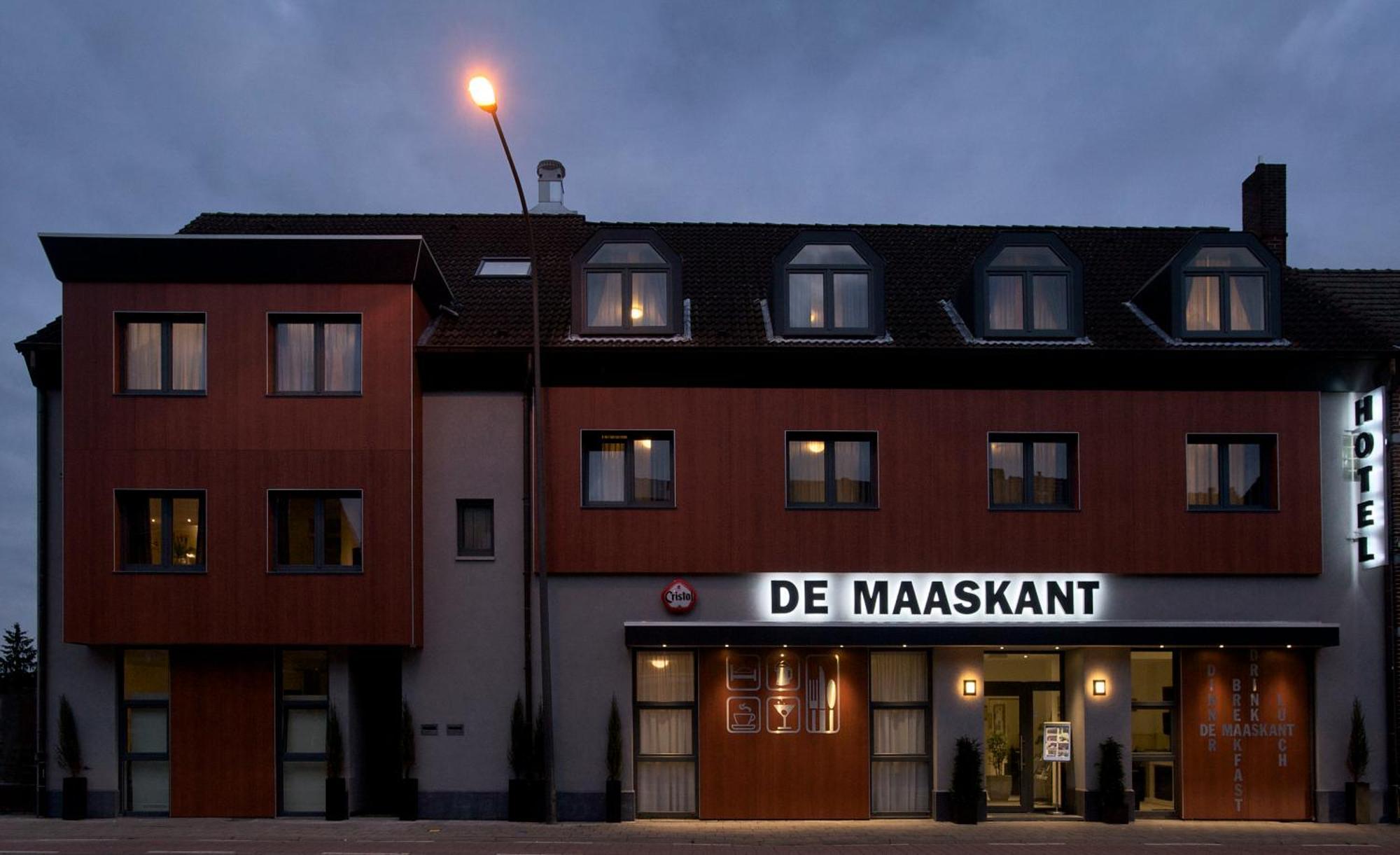 Hotel De Maaskant มาเซค ภายนอก รูปภาพ